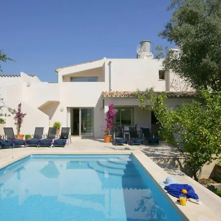 Βίλα Sleeps 8 Pool Air Con Wifi *